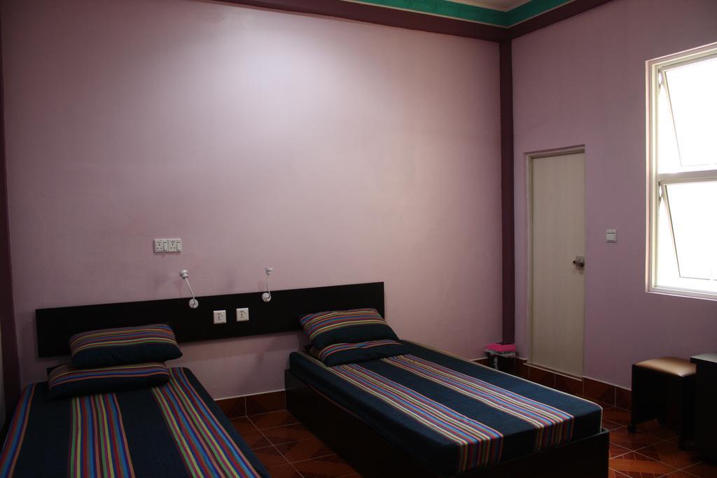 Aqua Inn Naifaru Ngoại thất bức ảnh